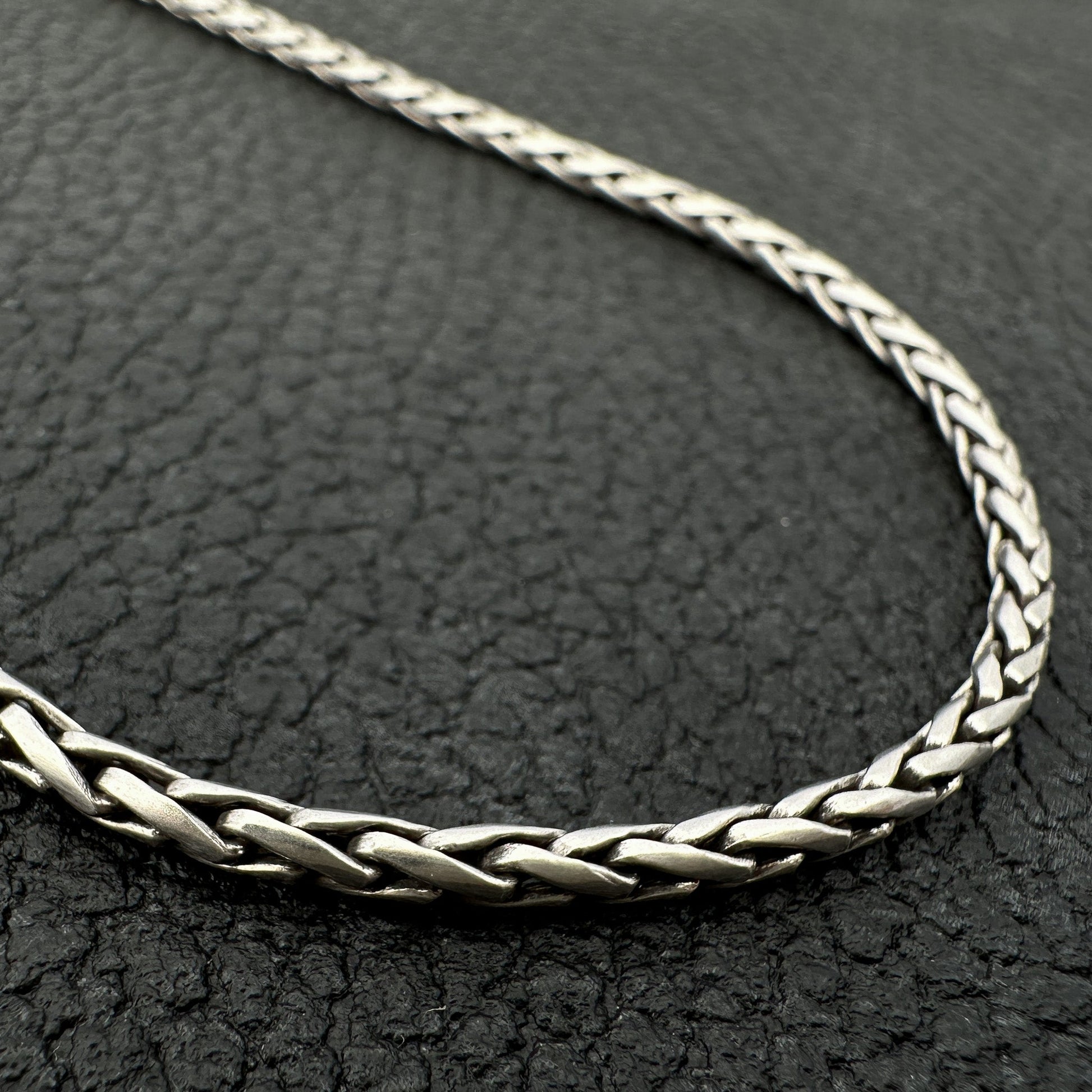 18" 2.5mm Braided Bali Silver Finished Chain Necklace - 1 pc. (J248)-The Bead Gallery Honolulu