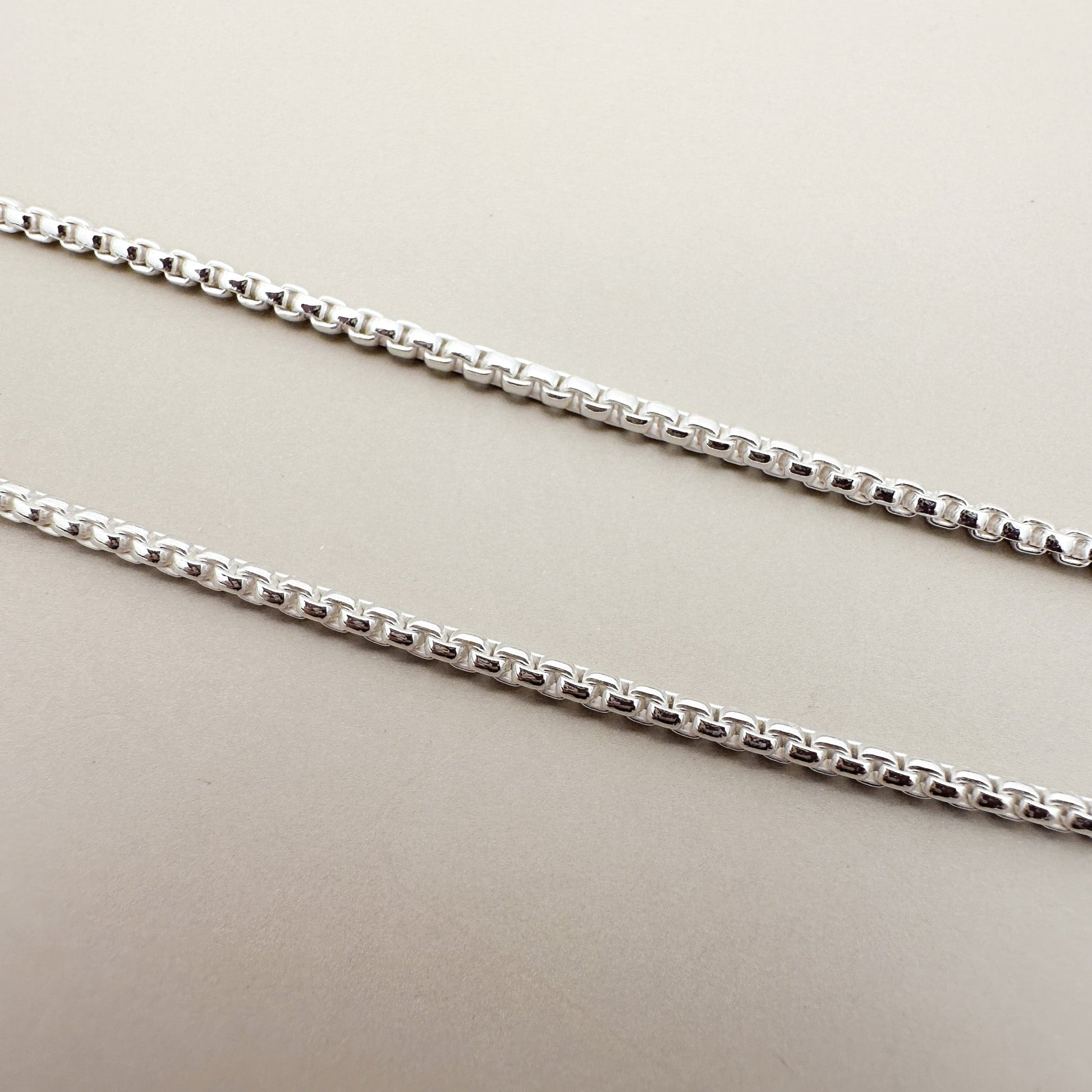 18" Round Box Chain 1.5mm Finished Chain (Sterling Silver) - 1 pc. (M1981)-The Bead Gallery Honolulu