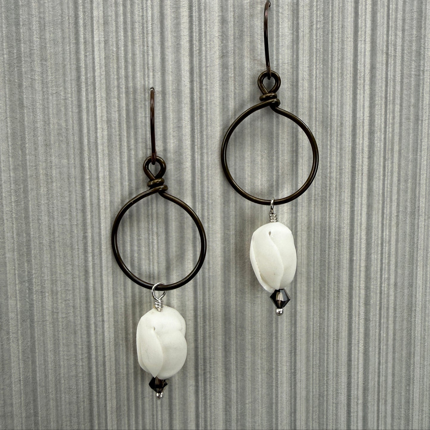 Updated Pikake Crystal on Hoop Earring Bundle (KT730)