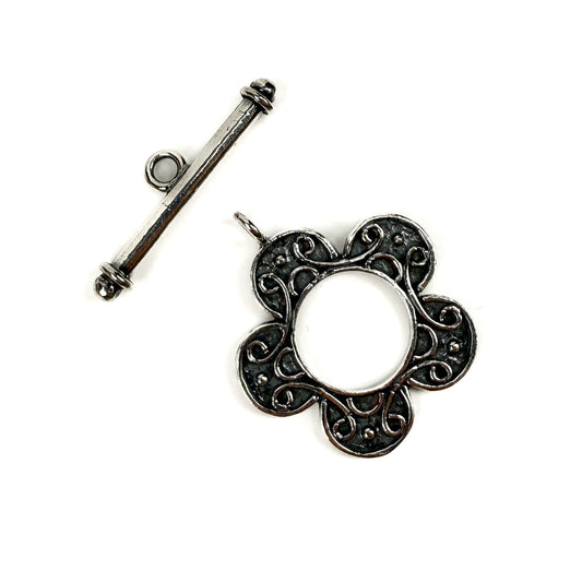 Tin Box 18: Dancing Daisy Toggle - Sterling Silver (1 pc/S576)-The Bead Gallery Honolulu