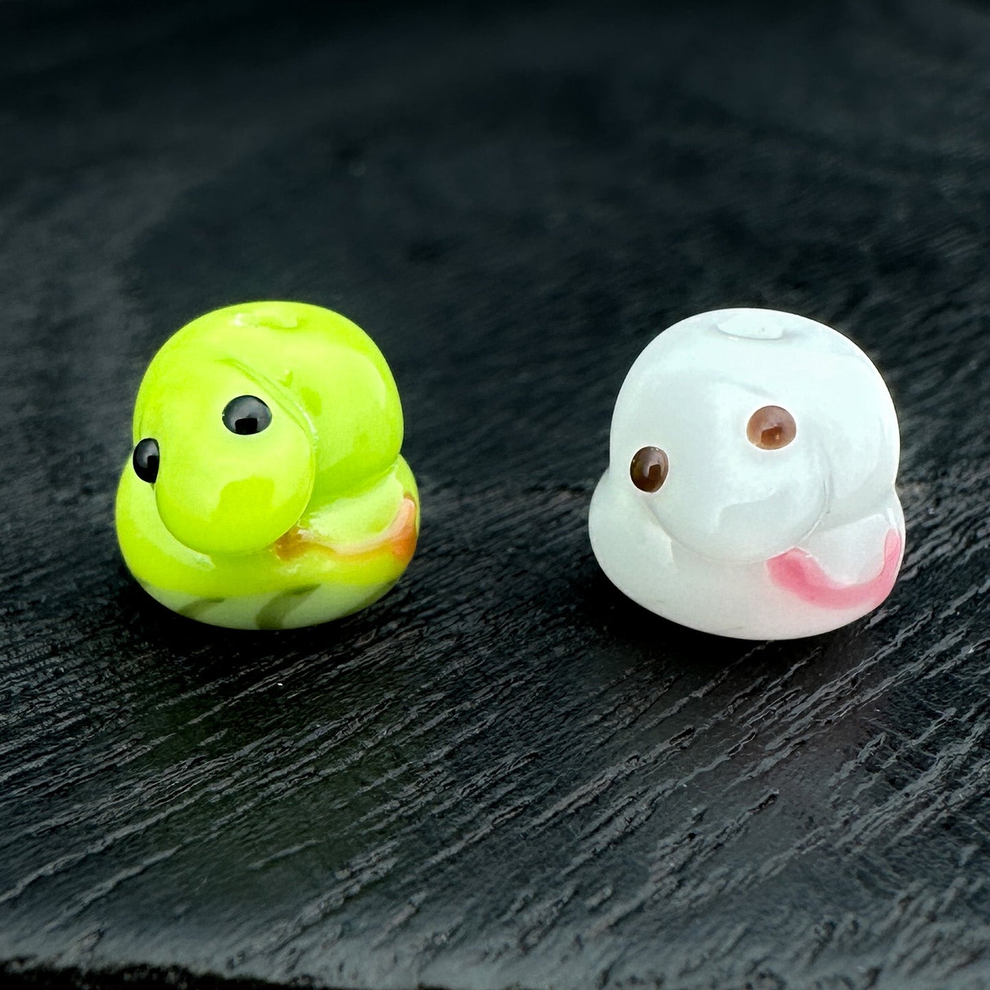 Chibi Handmade Glass Beads - Snake (2 Color Options) (LB196)-The Bead Gallery Honolulu