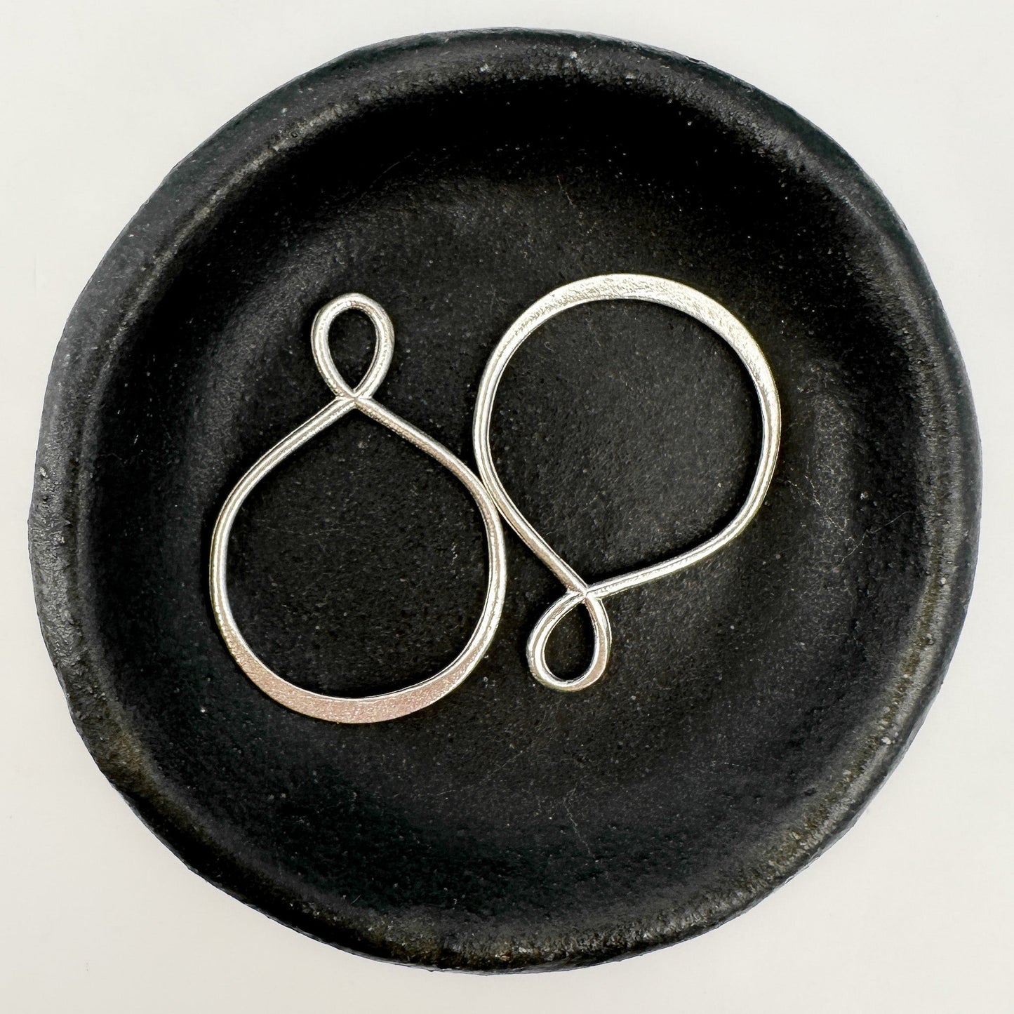 Eternity Link (2 Metal Options)- 1 pc. (M1990)-The Bead Gallery Honolulu