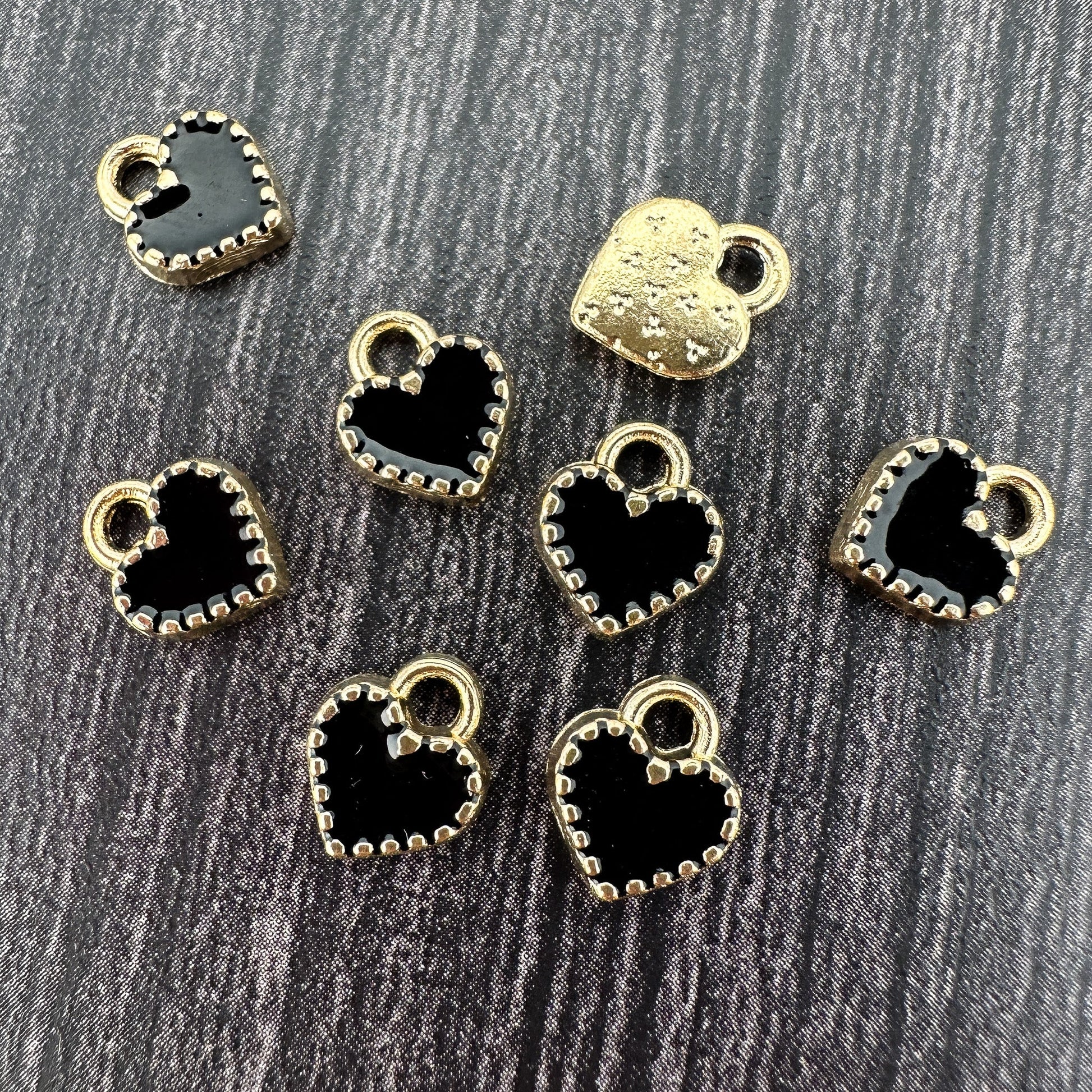 Little Heart 7x9mm Alloy Enamel Charm - 1 pc. (M1949)-The Bead Gallery Honolulu