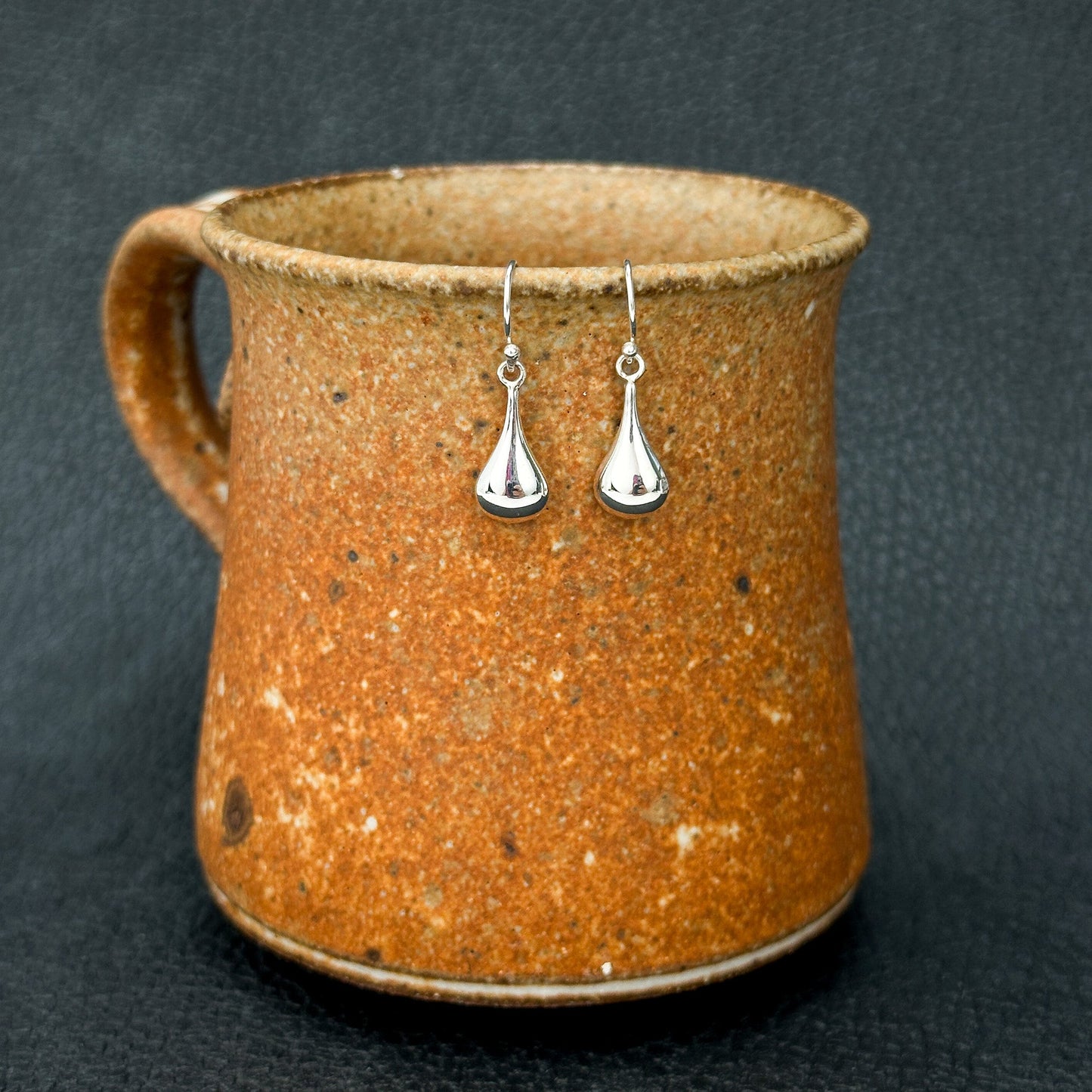 Small Waterdrop Bali Silver Earrings - 1 pair (J245)-The Bead Gallery Honolulu